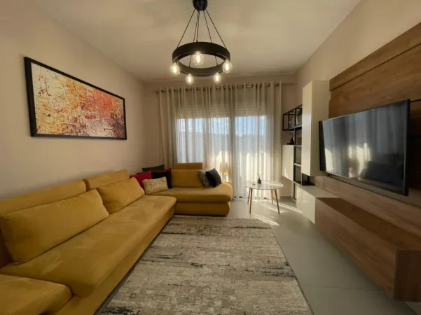 Tirane, jepet me qera apartament 1+1 Kati 7, 75 m² 800 € (Stadiumi Dinamo)