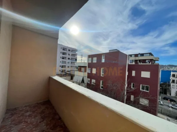 Durres, shitet apartament 3+1+Ballkon Kati 5, 124 m² 120.000 € 