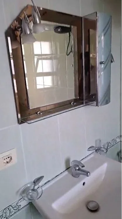 🏡 JEPET ME QERA APARTAMENT 2+1 TEK ISH TREGU ELEKTRIK NE ALI DEM NE ALI DEM