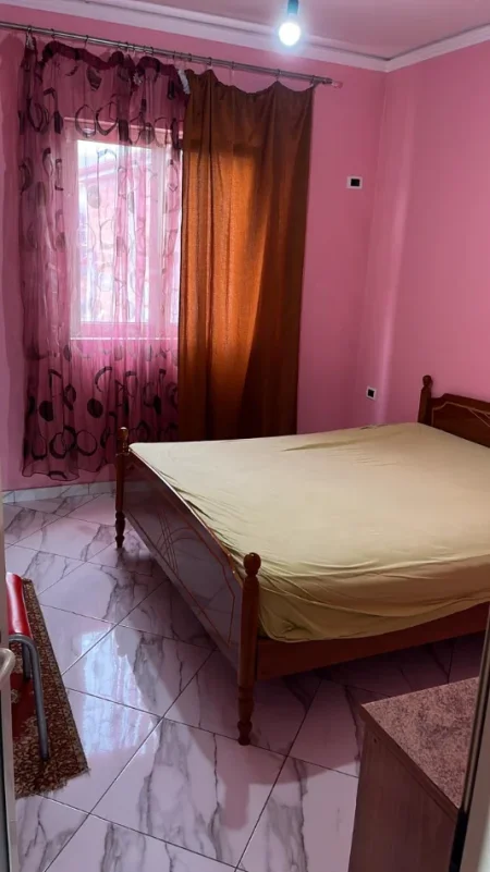 🏡 JEPET ME QERA APARTAMENTI 1+1 TEK AMERIKAN 2, QSUT , Spitalet
