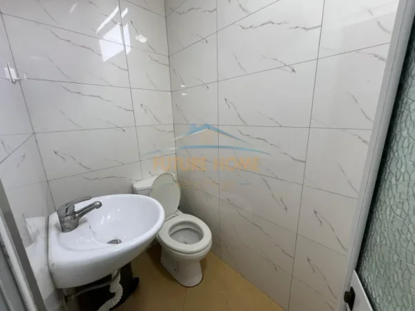 Tirane, jepet me qera apartament 1+1 Kati 2, 60 m² 350 € (Don Bosko Tiranë)
