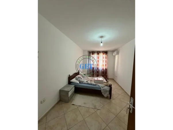 Durres, jepet me qera apartament 2+1 Kati 4, 100 m² 370 € 