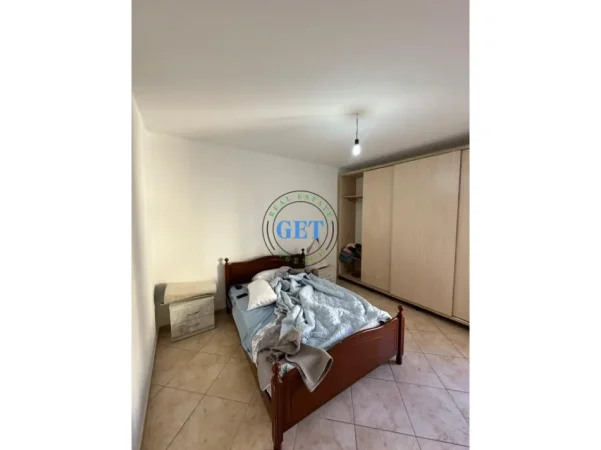 Durres, jepet me qera apartament 2+1 Kati 4, 100 m² 370 € 
