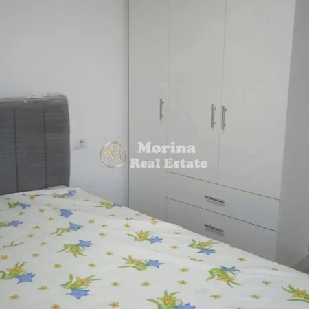 Tirane, jepet me qera apartament 1+1 Kati 5, 60 m² 400 € (Univers City)