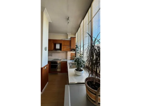 Qera, Apartament 2+1, Mozaic, 21 Dhjetori