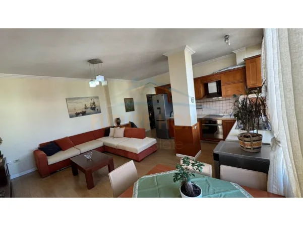 Qera, Apartament 2+1, Mozaic, 21 Dhjetori