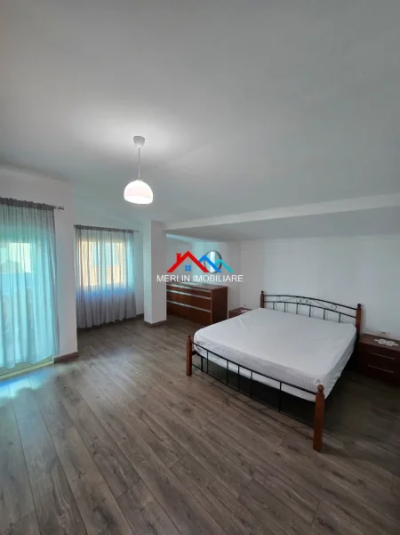 Tirane, jepet me qera apartament 2+1+Ballkon Kati 3, 80 m² 600 € (RRUGA VIKTO HYGO,BLLOKU I AMBASADAVE)