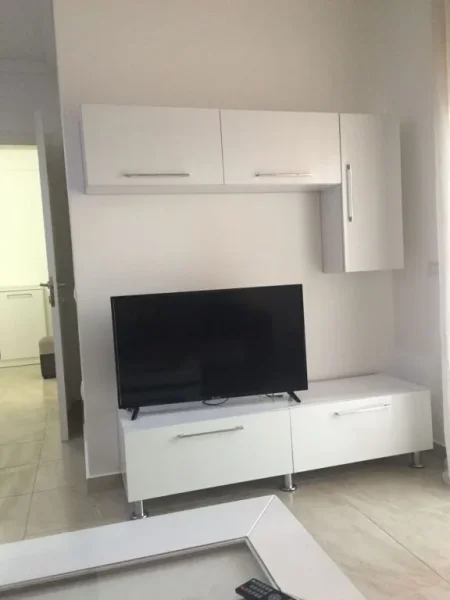 Tirane, jepet me qera apartament 1+1+Parkim, Kati 4, 60 m² 500 € (Green City ASTIR)