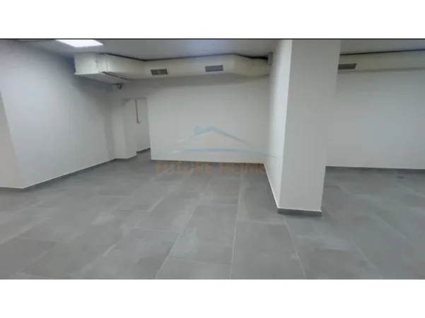 Shqiperi, jepet me qera ambjent biznesi Kati -1, 130 m² 1.800 € (Vasil Shanto)