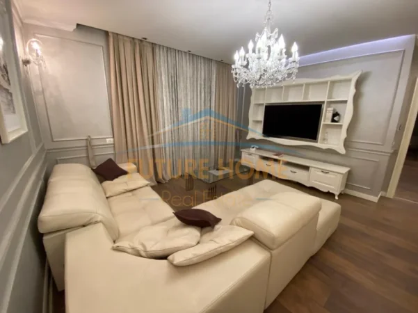 APARTAMENT 2+1 ME QERA , AMBASADOR 3 , STADIUMI AIR ALBANIA