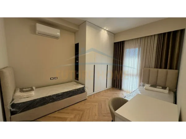 Tirane, jepet me qera apartament 2+1 Kati 9, 113 m² 1.800 € (RRUGA E KAVAJES)