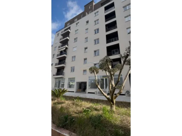 Tirane, shitet apartament 2+1 Kati 6, 110 m² 113.300 € (Kamez)