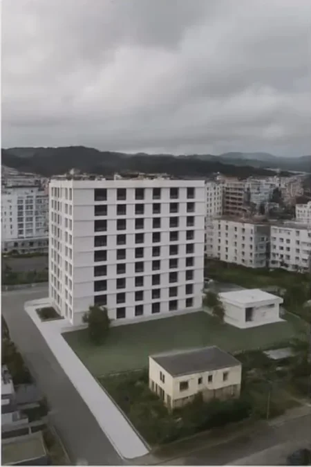 Tirane, shitet apartament 2+1+Ballkon Kati 7, 87 m² 109.000 € (Astir)