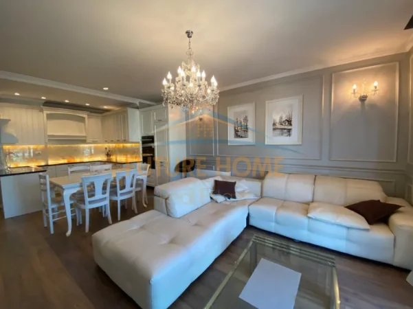 Shqiperi, shitet apartament 2+1 Kati 8, 140 m² (Stadiumi Aena)