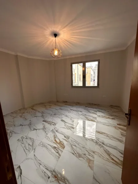 Tirane, shitet apartament 2+1 , 100 m² 145.000 € (Astir)