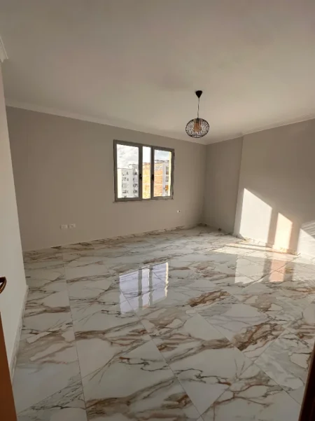 Tirane, shitet apartament 2+1 , 100 m² 145.000 € (Astir)