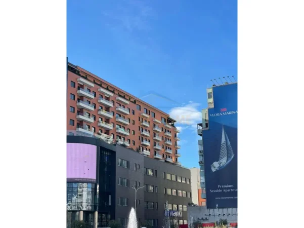 Tirane, jepet me qera zyre Kati 6, 116 m² 1.150 € (Ring Center)