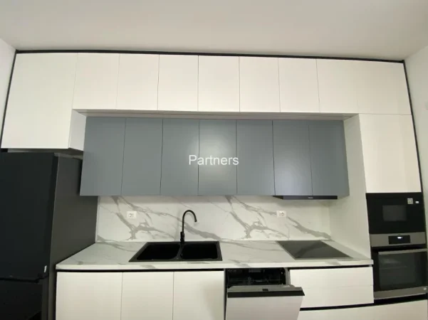 Tirane, jap me qera shtepi 2+1 Kati 2, 97 m² 500 € (rruga ali shefqeti)