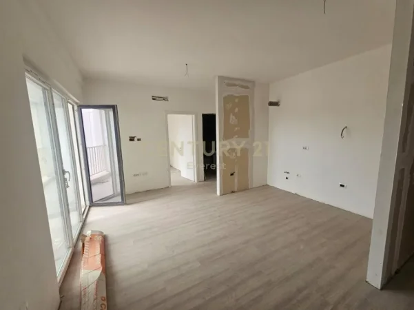 Tirane, shitet apartament 1+1 Kati 7, 63 m² 140.000 € (Zogu i Zi)