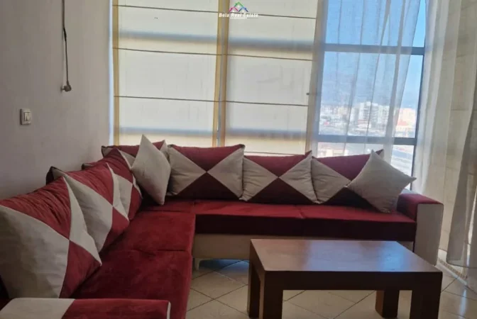 Tirane, jepet me qera apartament 1+1 Kati 6, 70 m² 420 € (Rruga Teodor Keko)