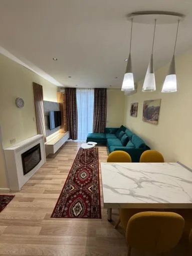 Tirane, jepet me qera apartament 2+1+Aneks+Ballkon Kati 5, 110 m² 950 € (zogu i zi)