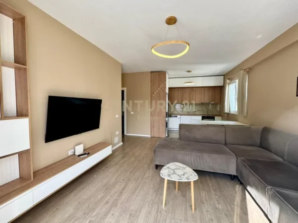 Tirane, shitet apartament 2+1 Kati 4, 105 m² 278.000 € (Kompleksi Fz, Liqeni i Thate)