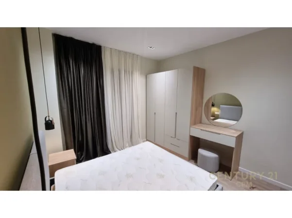 Tirane, jepet me qera apartament 1+1 Kati 3, 50 m² 650 € (myslym shyri)