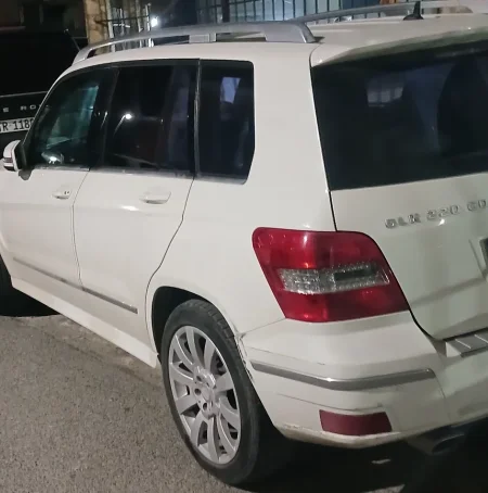 Tirane, shitet makine Mercedes benz glk 220 Nafte, e bardhë tiptronik Klima 210.000 km 11.200 €