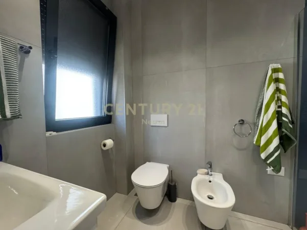 Tirane, shitet apartament 2+1 Kati 1, 122 m² 440.000 € 