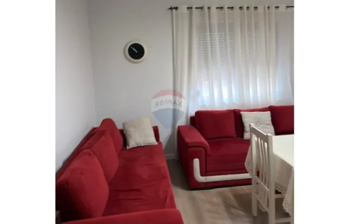 Tirane, jepet me qera apartament , 110 m² 700 € 