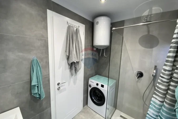 Tirane, jepet me qera apartament , 50 m² 600 € (Rruga Tefta Tashko, Tiranë)