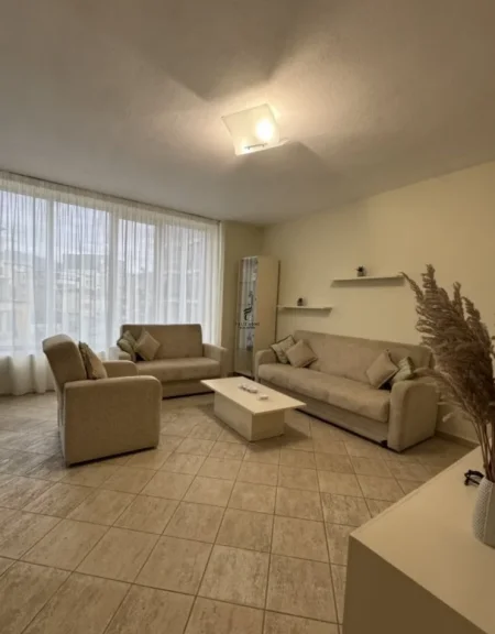 jepet me qera Kati 3, 66 m² 55.000 €