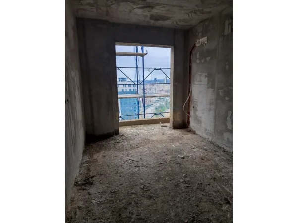 Tirane, shitet apartament 3+1+Aneks+Ballkon Kati 9, 130 m² (Bulevardi Bajram curri)
