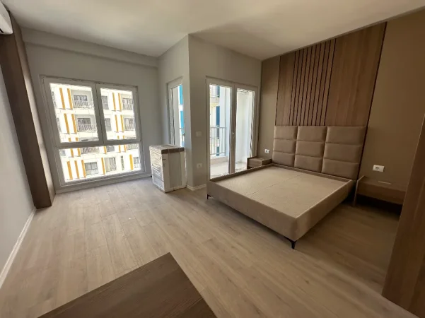 Tirane, jepet me qera garsonier 500 Euro Kati 7, 35 m² (Zogu i Zi)