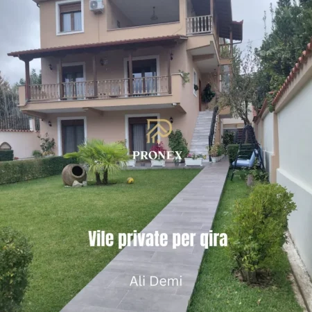 Tirane, jepet me qera apartament 2 Katshe , 180 m² 1.300 € (Ali Demi)