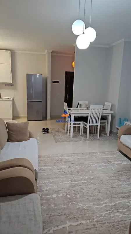 Tirane, jepet me qera apartament 2+1+Ballkon Kati 2, 89 m² 600 € 