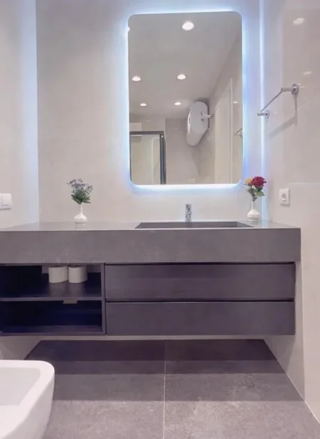 Tirane, jepet me qera apartament 1+1 , 75 m² 1.200 € 