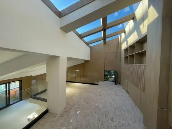 Tirane, jepet me qera Vile , 455 m² 6.000 € (Selite)