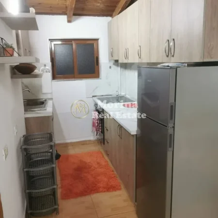 Tirane, jepet me qera apartament 1+1 Kati 4, 68 m² 600 € (Bulevardi Zogu i Pare)