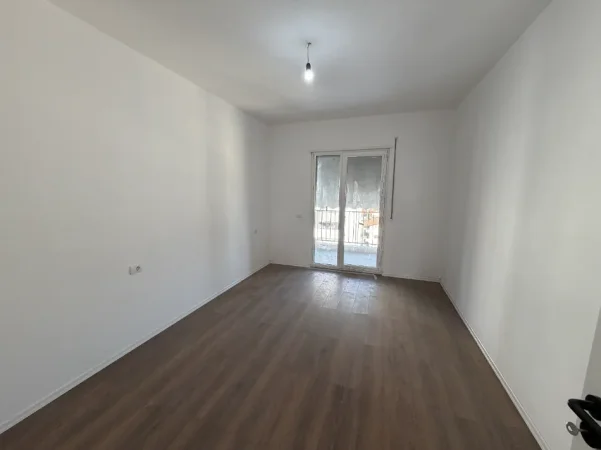 Tirane, shitet apartament 1+1 Kati 7, 78 m² 78.000 € (Kamez)