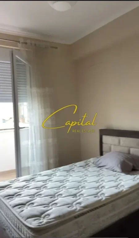 Tirane, jepet me qera apartament 2+1 Kati 3, 94 m² 550 € (5 MAJI)