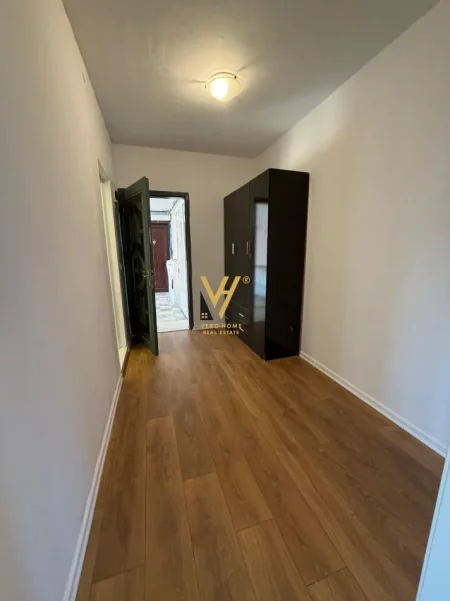 Tirane, shitet apartament 1+1+Ballkon Kati 5, 58 m² 98.000 € (RRUGA KONGRESI I MANASTIRIT)