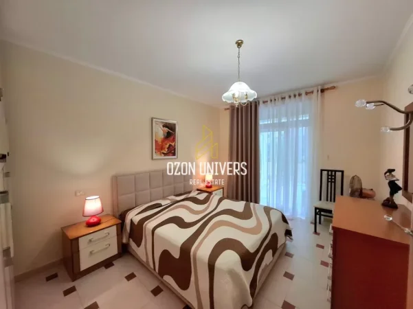 Tirane, jepet me qera apartament 1+1+Ballkon Kati 2, 90 m² 630 € (Kopshti Zoologjik)