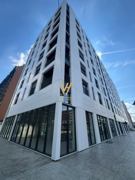 Tirane, jepet me qera ambjent biznesi Kati 3, 116 m² 700 € (JORDAN MISJA)