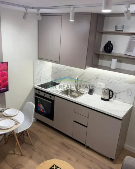 Tirane, shiten 2 apartament 1+1 Kati 4, 65 m² 200.000 € (Kryqëzimi 21 Dhjetori)