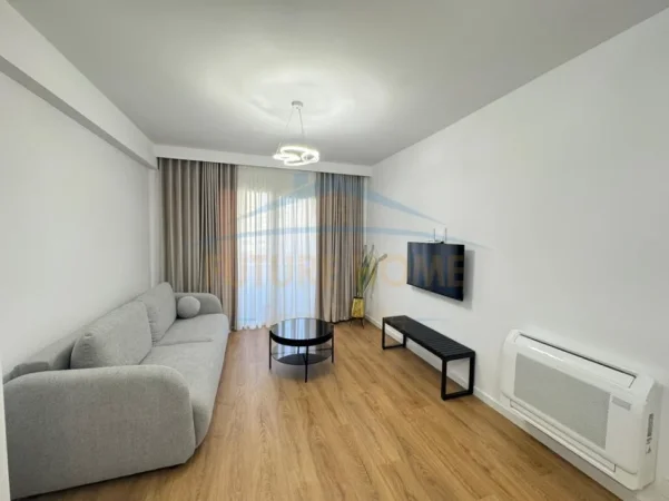 Tirane, shes apartament 1+1+Ballkon Kati 2, 74 m² 169.000 € 