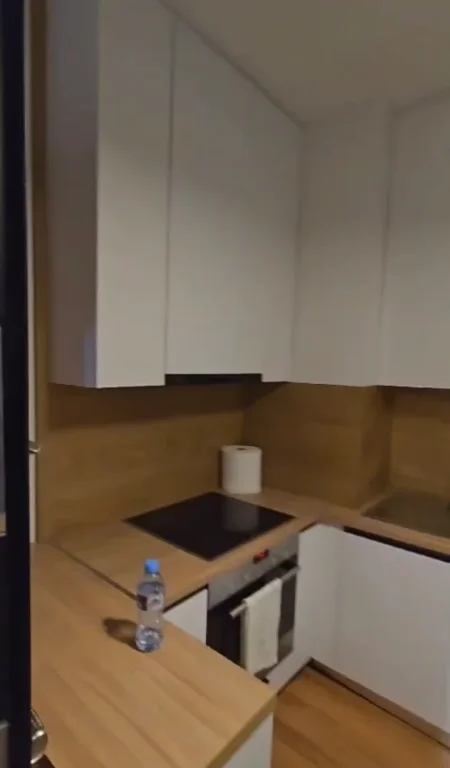 Tirane, jepet me qera apartament 1+1+post parkimi Kati 3, 60 m² 400 € (Univers City prane Qtu)