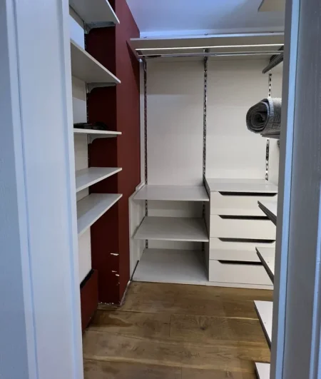 Tirane, jepet me qera apartament duplex Dublex Kati 1, 215 m² 2.000 € (Kodra e Diellit)