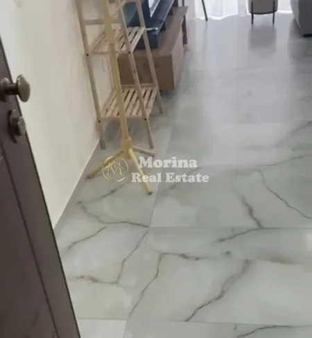 Tirane, jepet me qera apartament 1+1 Kati 4, 80 m² 550 € (Casa Italia)