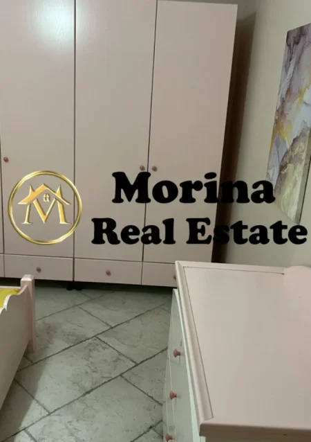 Tirane, jepet me qera apartament 2+1 Kati 1, 160 m² 650 € (Rruga Qemal Stafa)